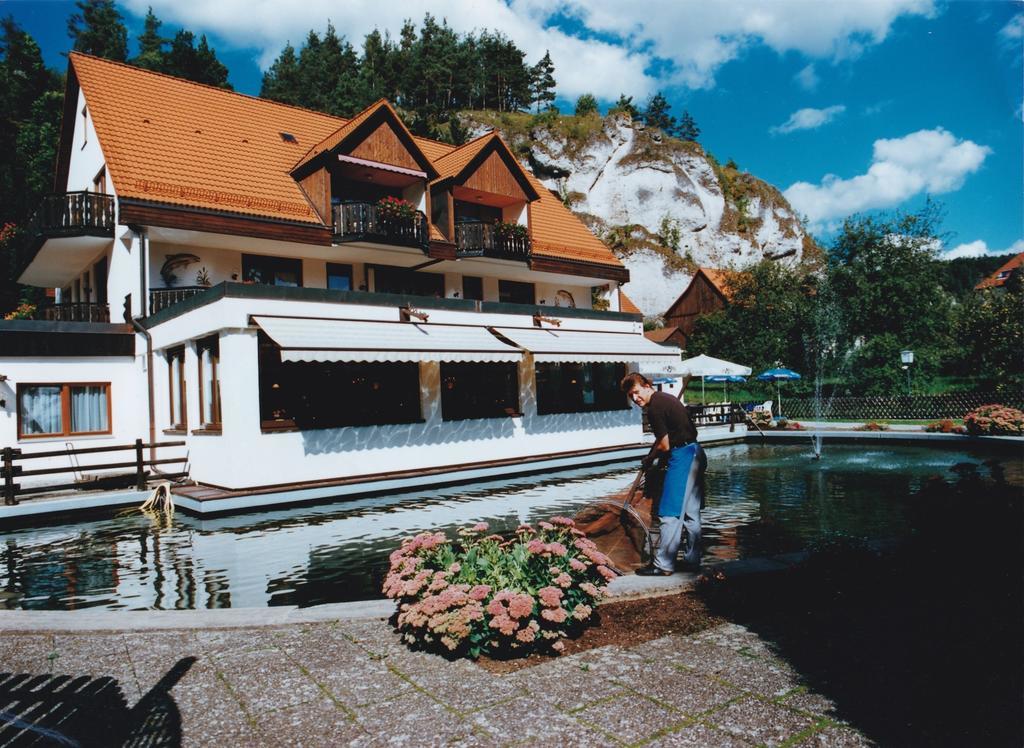Gaestehaus Forellenhof Pottenstein Esterno foto